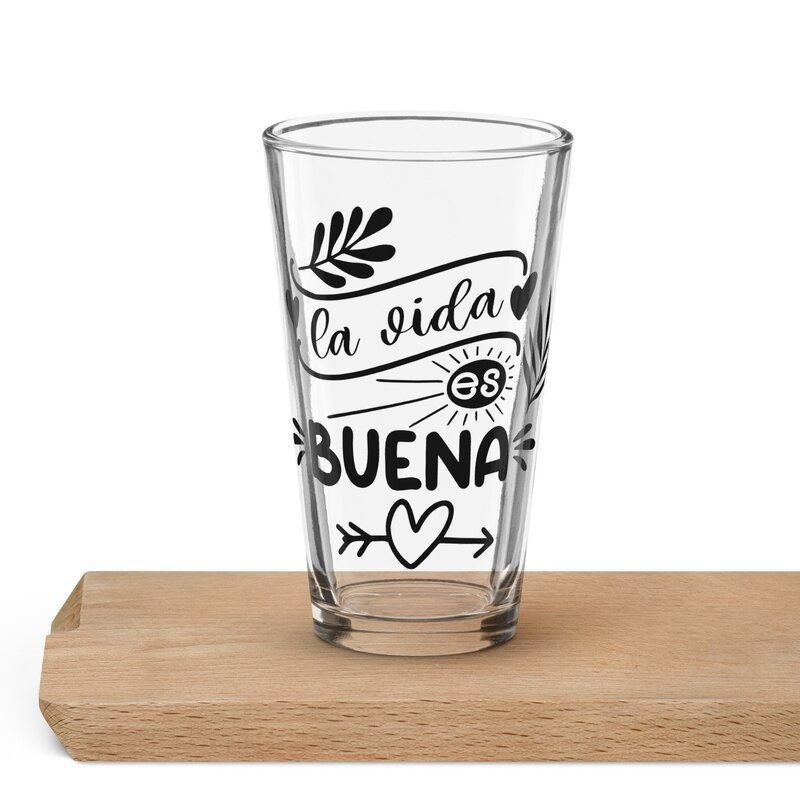 Shaker pint glass